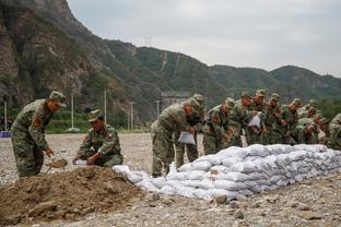 法甲11月最佳球员候选：姆巴佩、克劳斯、托迪博